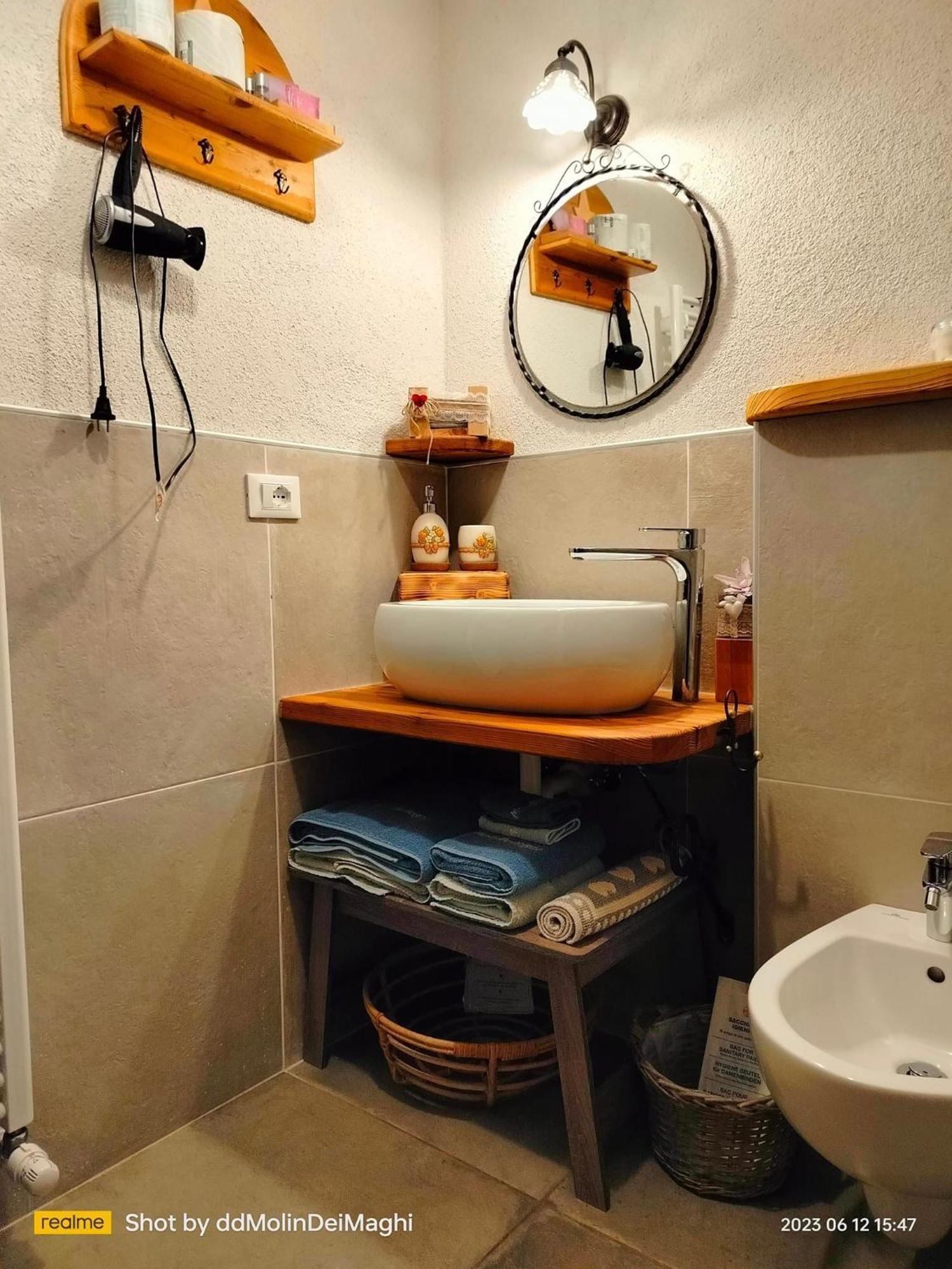 Molindeimaghi Bed & Breakfast Fondo Luaran gambar